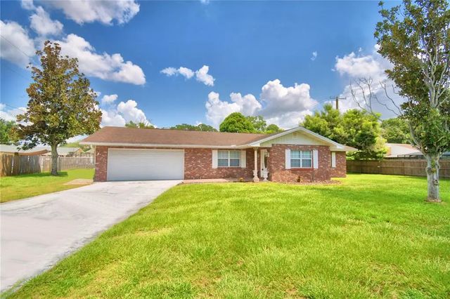 1206 Susan Lane, AUBURNDALE