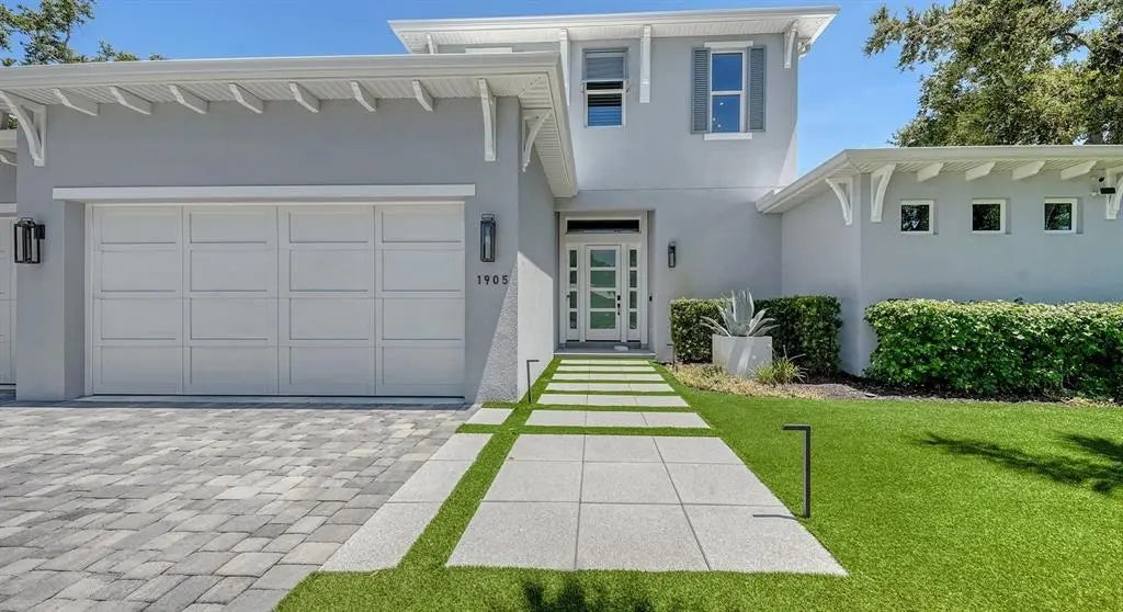 1905 Goldenrod Street