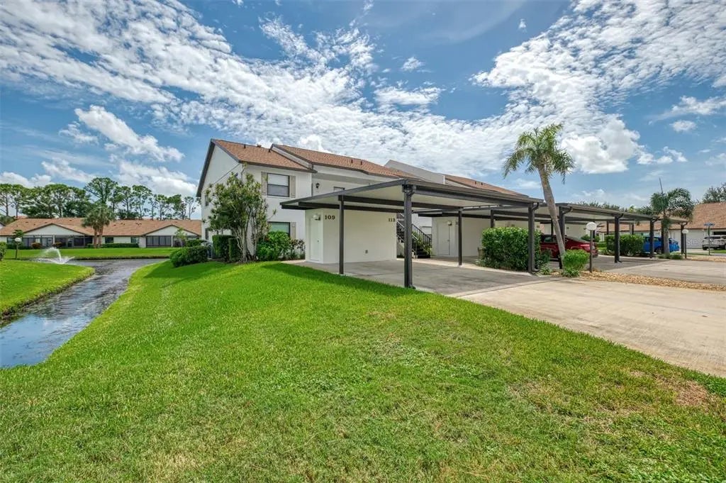 Photo of Listing #N6140359