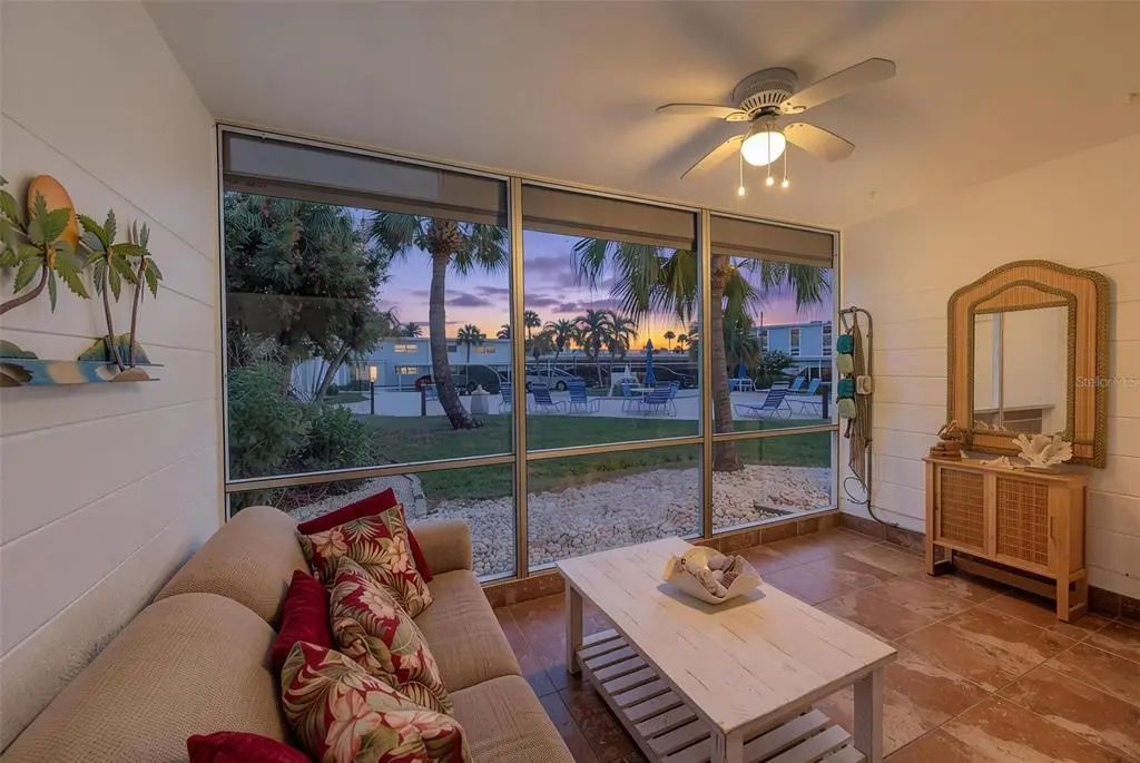 6201 2nd Street E 74, ST. PETE BEACH