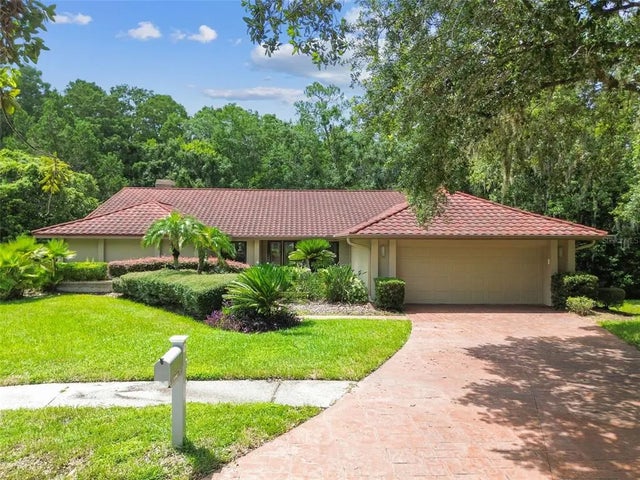 5702 Ainsworth Court W, TAMPA