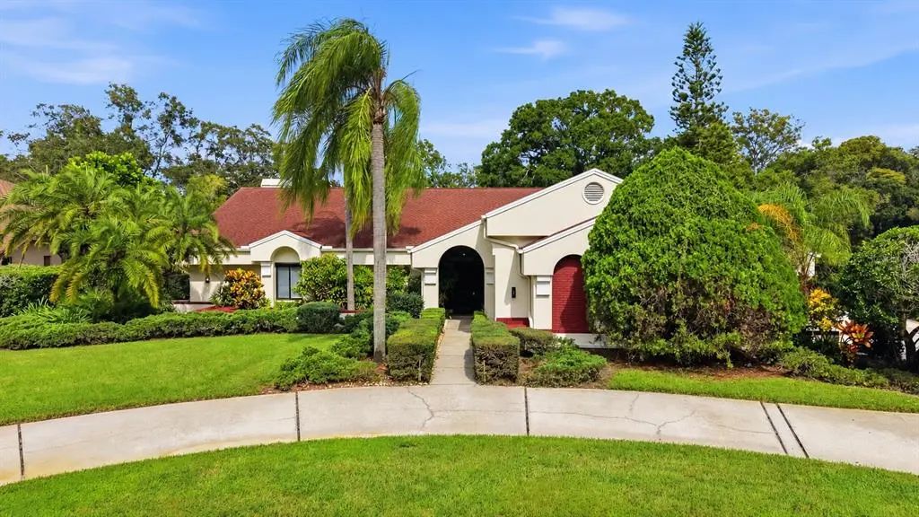 1008 Royal Birkdale Drive, TARPON SPRINGS