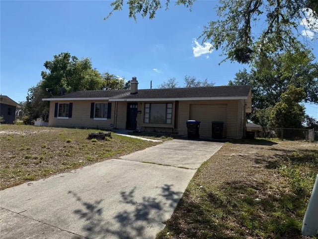 2108 Wolf Road, ORLANDO