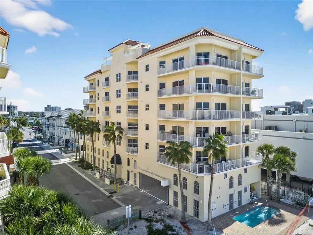 15 Somerset Street 4a, CLEARWATER BEACH