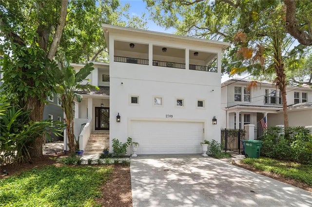 2709 W Bay Avenue, TAMPA