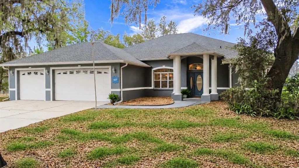 507 Dowling Circle, LADY LAKE