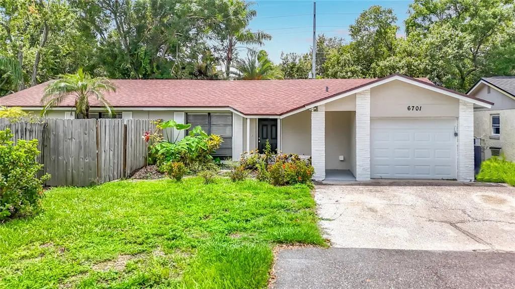 6701 Village Grove Court, TAMPA