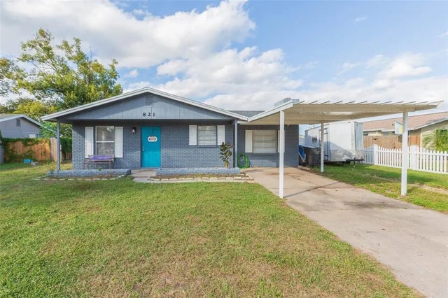 821 Walnut Drive, SEFFNER