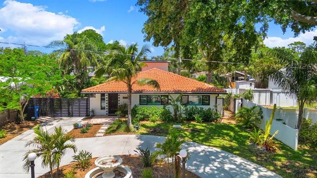 6213 12th Avenue S, GULFPORT