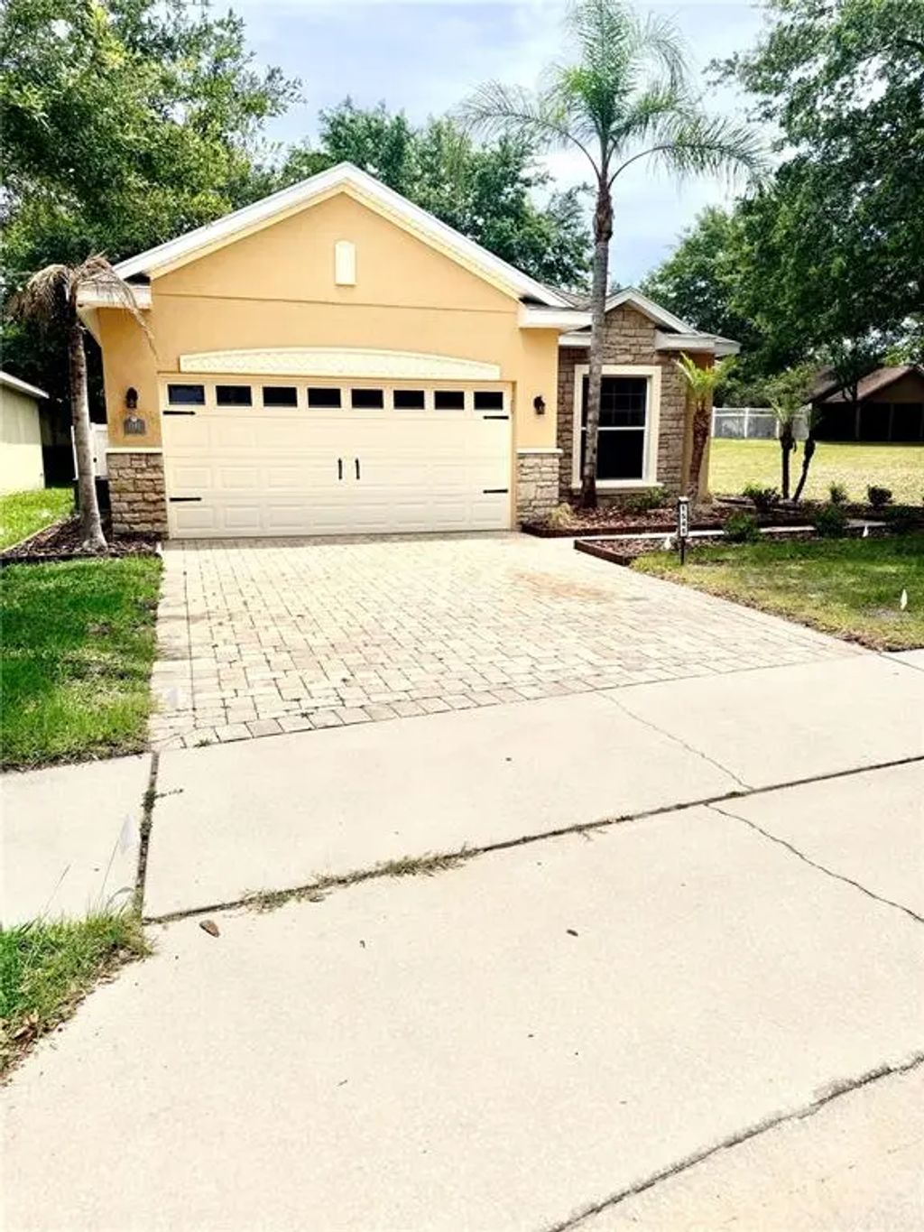 1541 Hackney Terrace, DELAND