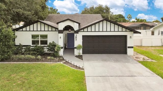 257 Padgett Place N, LAKELAND