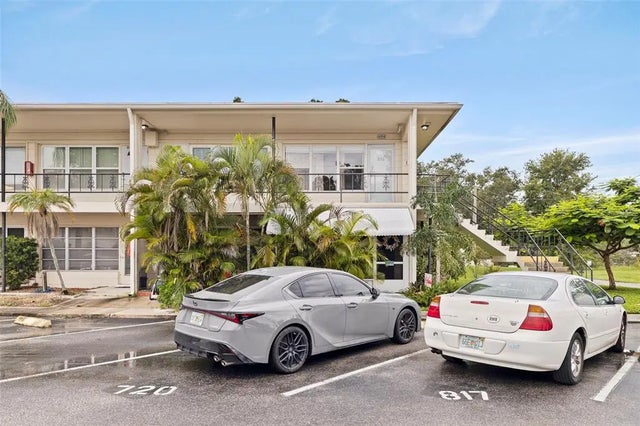 4154 56th Street N 820, ST PETERSBURG
