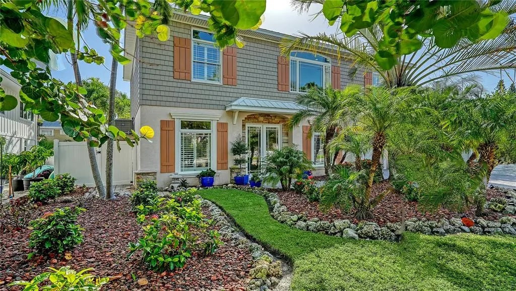 6405 Gulf Drive, HOLMES BEACH