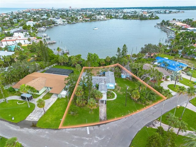 15514 Redington Drive, REDINGTON BEACH