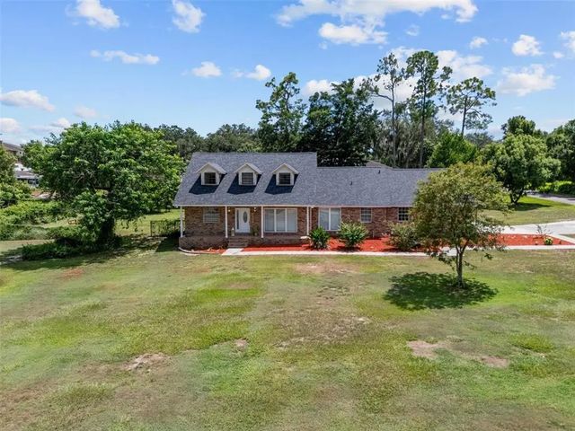1715 Lake Miriam Drive, LAKELAND