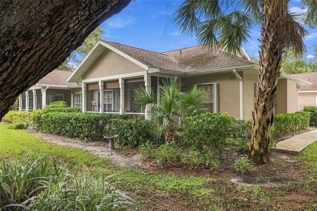 1425 Winding Oak Drive, PORT CHARLOTTE