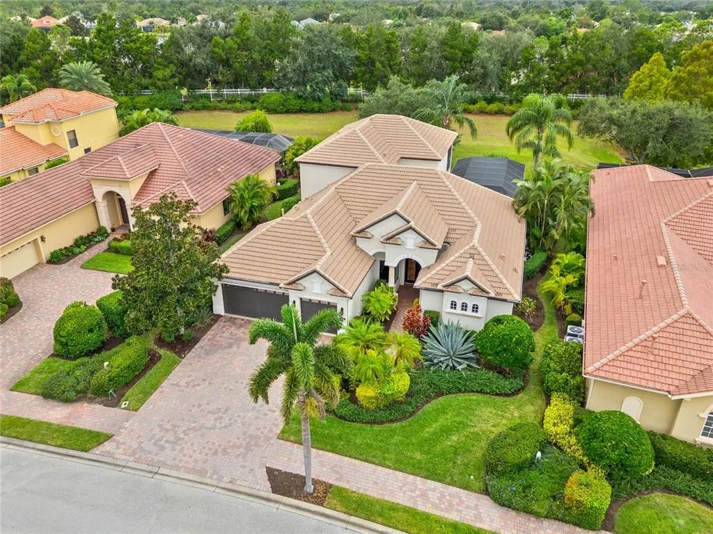 6914 Brier Creek Court, LAKEWOOD RANCH