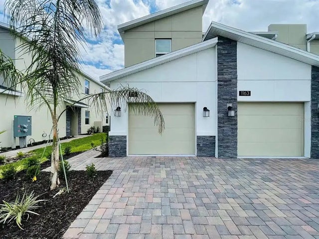 1161 Drop Lane, DAVENPORT