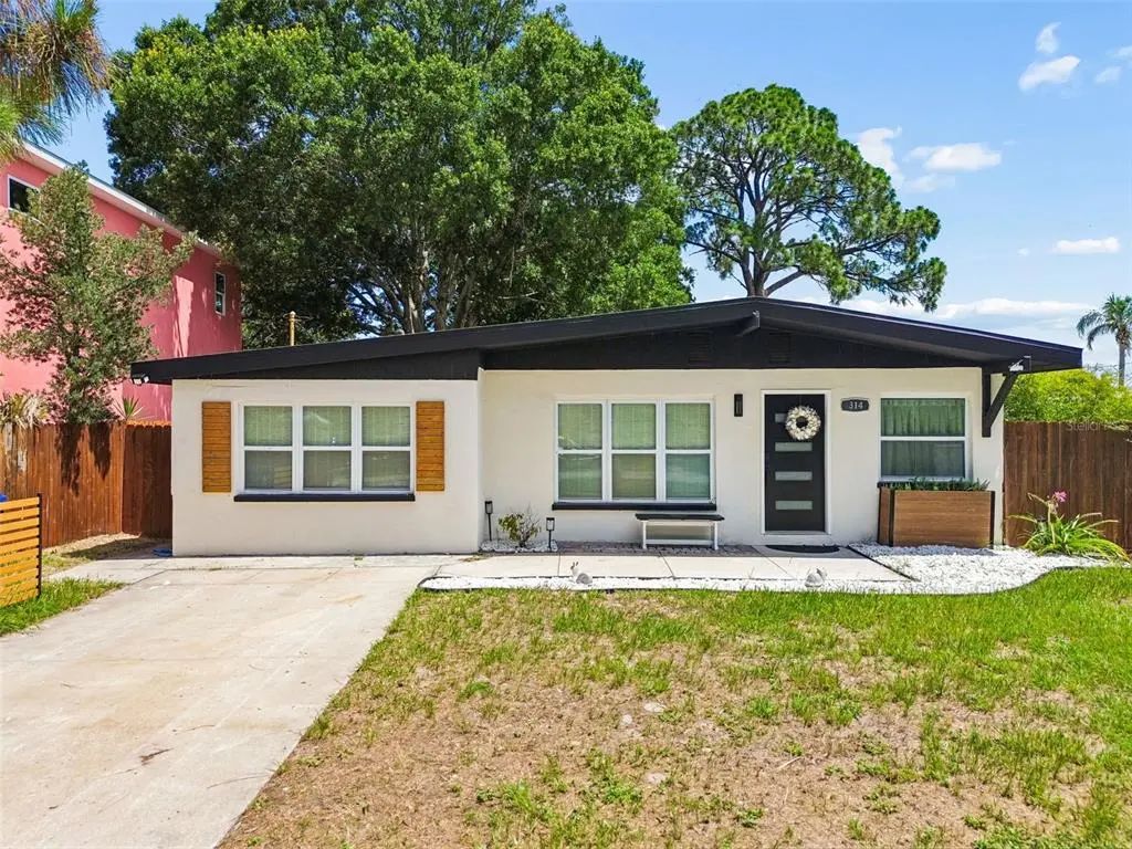 314 Indiana Avenue, CRYSTAL BEACH