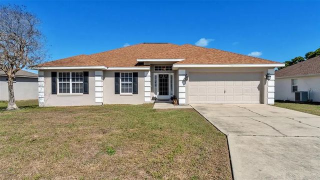 7755 Canterbury Circle, LAKELAND