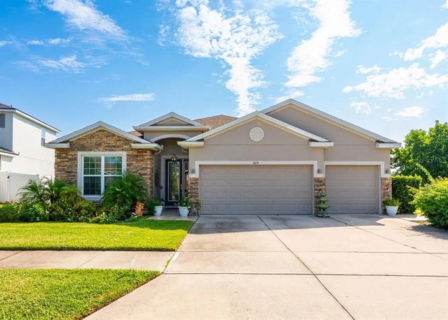 624 Neptune Drive, GROVELAND