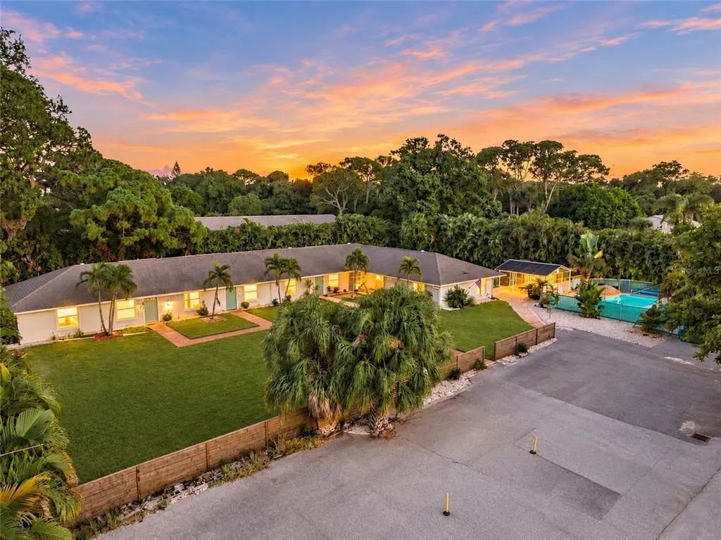 4001 Groveland Avenue, SARASOTA