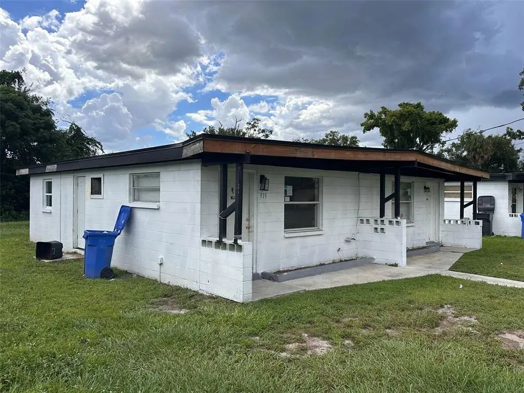 917 E 122nd Avenue, TAMPA
