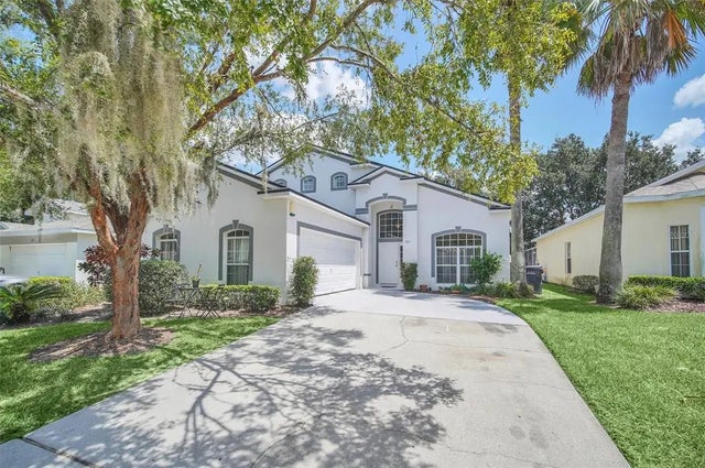 541 Castlemain Circle, DAVENPORT