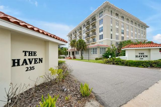 235 6th Street Nw 205, WINTER HAVEN