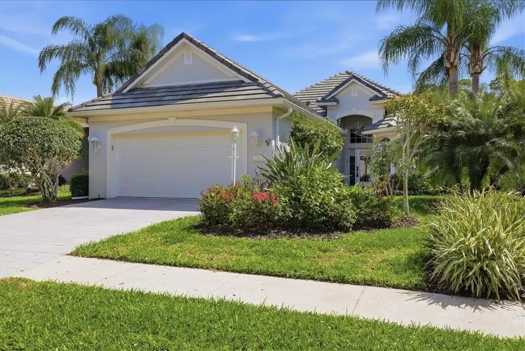 6514 Oakland Hills Drive, LAKEWOOD RANCH
