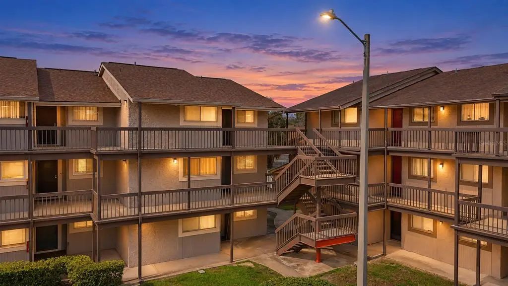 6308 Newtown Circle 8b5, TAMPA