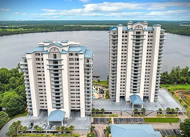 13415 Blue Heron Beach 203, ORLANDO