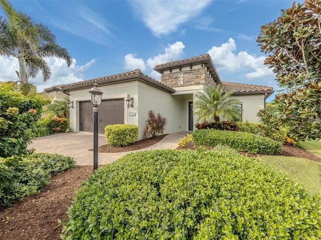 Photo of Listing #N6141480