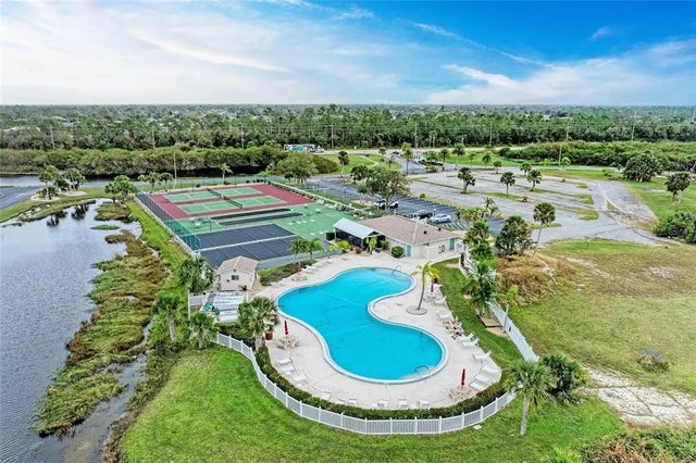 175 Kings Highway 1114, PUNTA GORDA