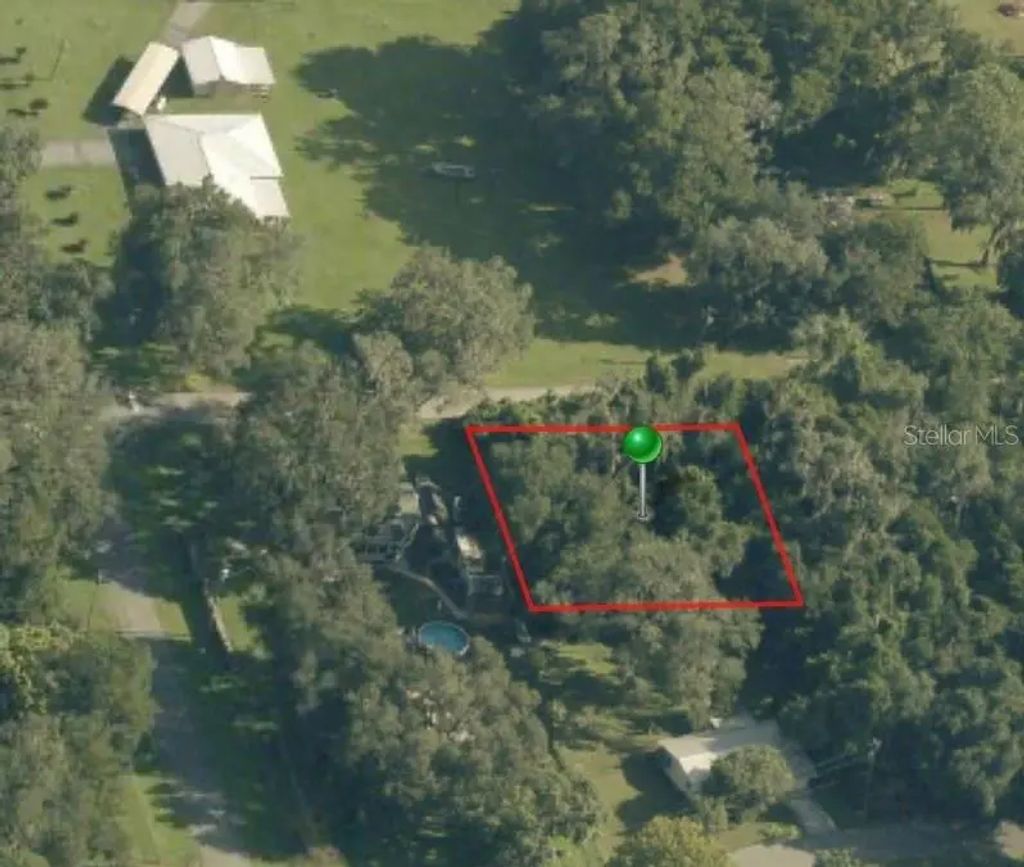 7960 E Peacock Lane, FLORAL CITY
