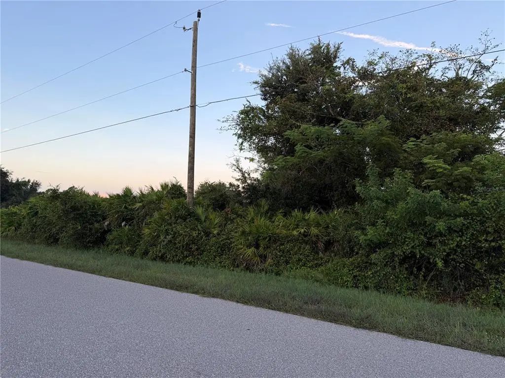 109 Sunflower Street, PUNTA GORDA
