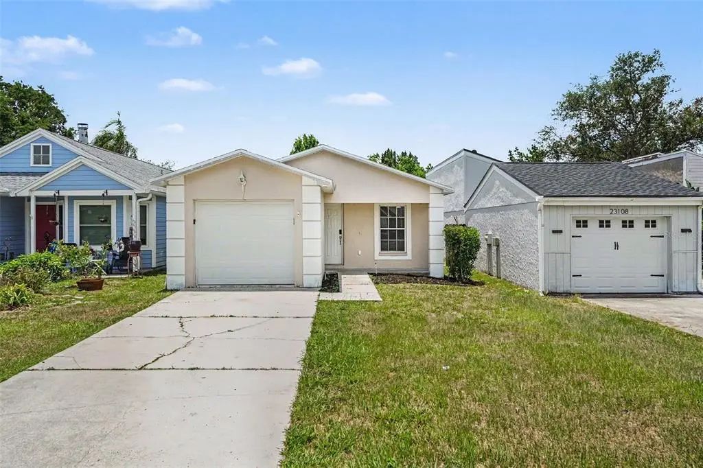 23110 Dover Drive, LAND O LAKES