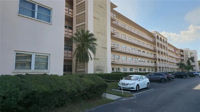 5623 80th St N 510, ST PETERSBURG