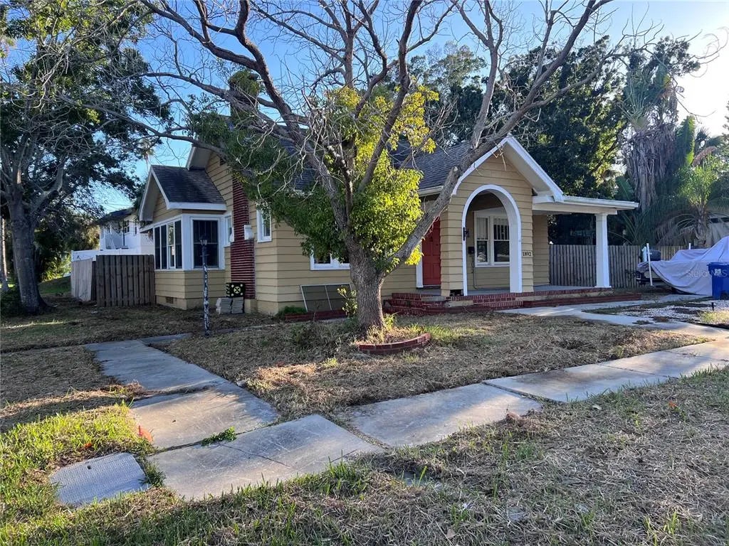 1892 Nevada Avenue Ne, ST PETERSBURG