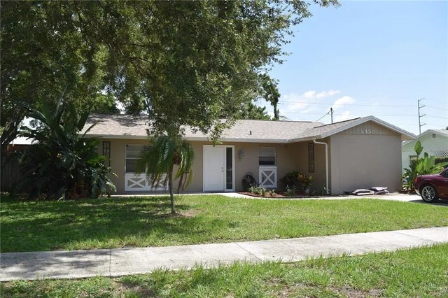 2453 Raymont Drive, CLEARWATER