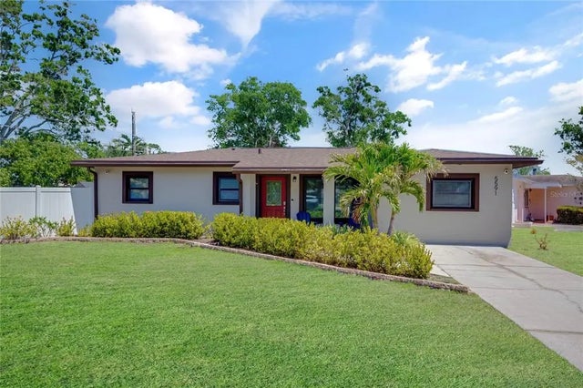 5591 15th Avenue N, ST PETERSBURG