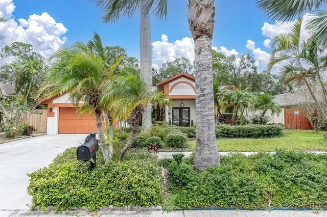 12038 Stone Crossing Circle, TAMPA