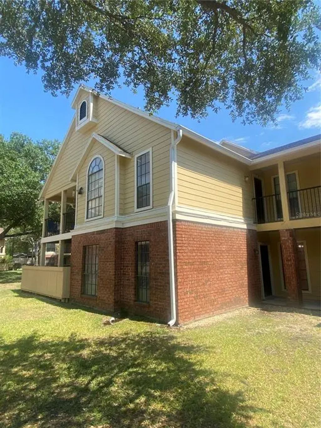 8724 Mallard Reserve Drive 102, TAMPA