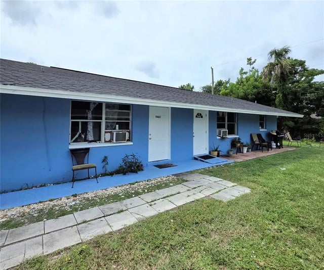 5462/5464 Tenth Avenue, FORT MYERS