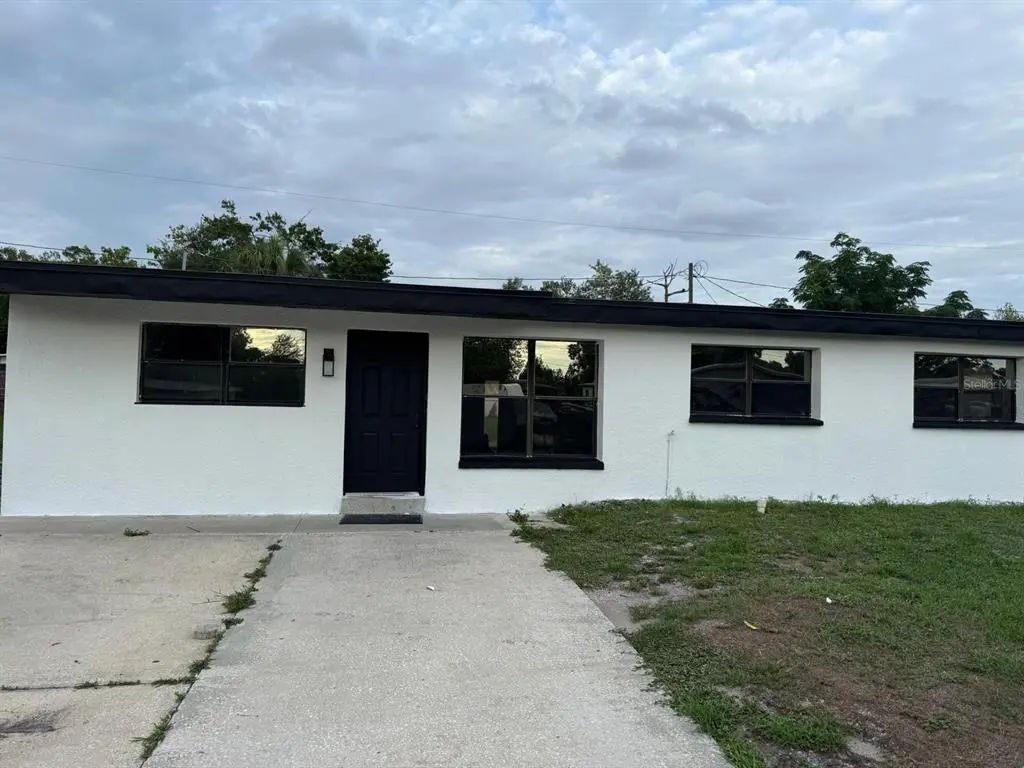 1326 Waikiki Way, TAMPA