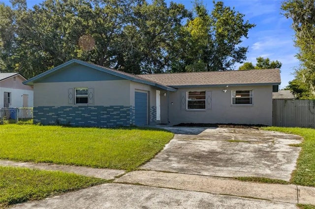 114 Inwood Circle, BRANDON