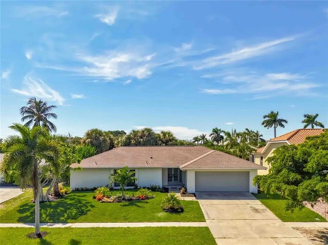 620 N Barfield Drive, MARCO ISLAND