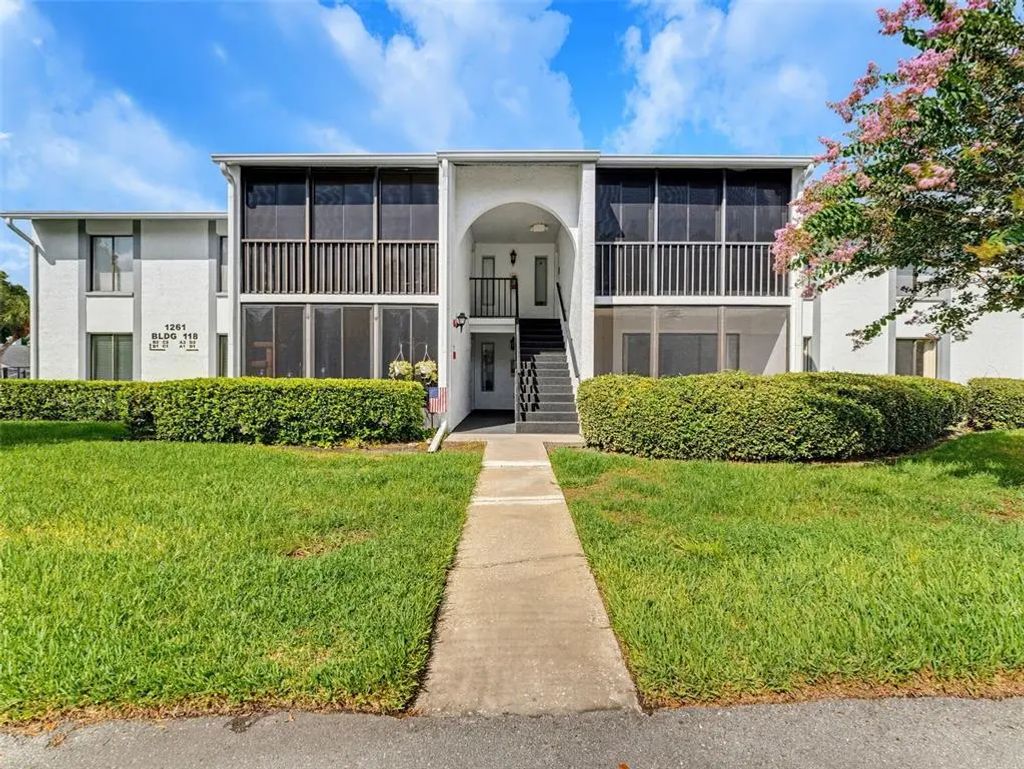 1261 Pine Ridge Circle W D1, TARPON SPRINGS