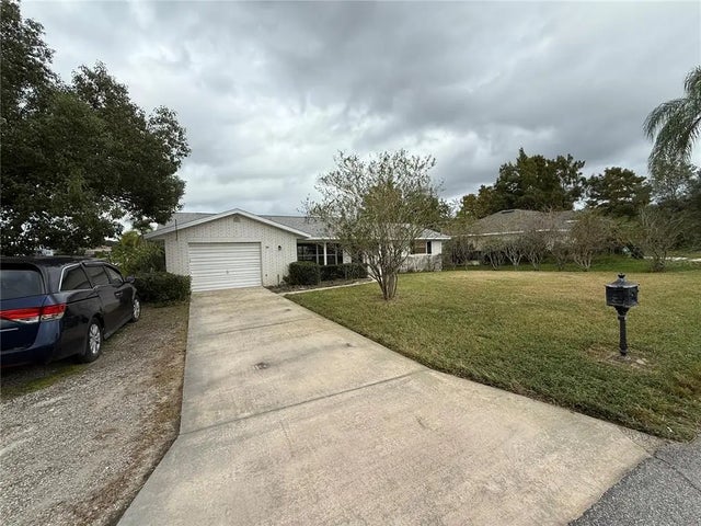 34 Wisteria Drive, DEBARY