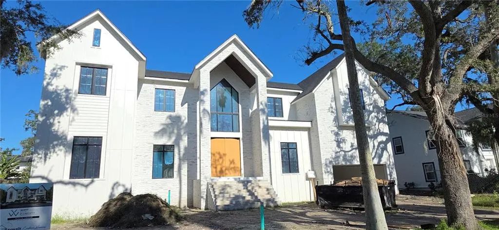811 Grove Park Avenue, TAMPA